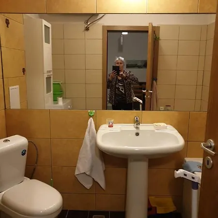 Sonnige Nah Am Varnas *